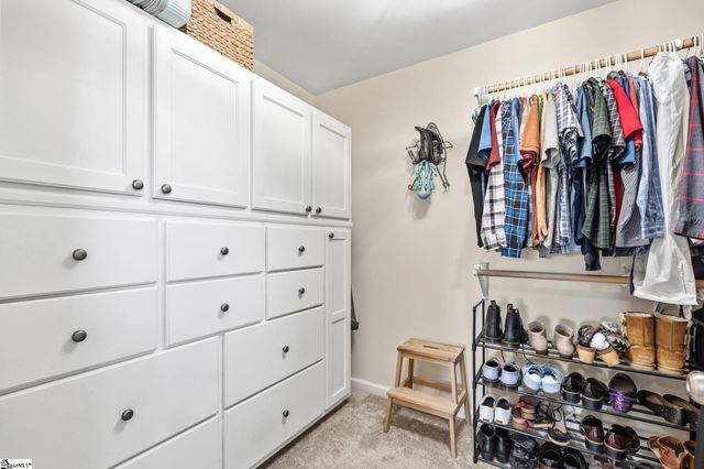 2762 Allen Bridge Road, Fountain Inn, SC 29644