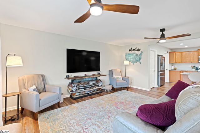 2762 Allen Bridge Road, Fountain Inn, SC 29644