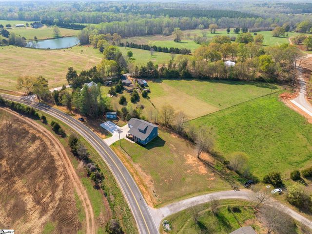 2762 Allen Bridge Road, Fountain Inn, SC 29644