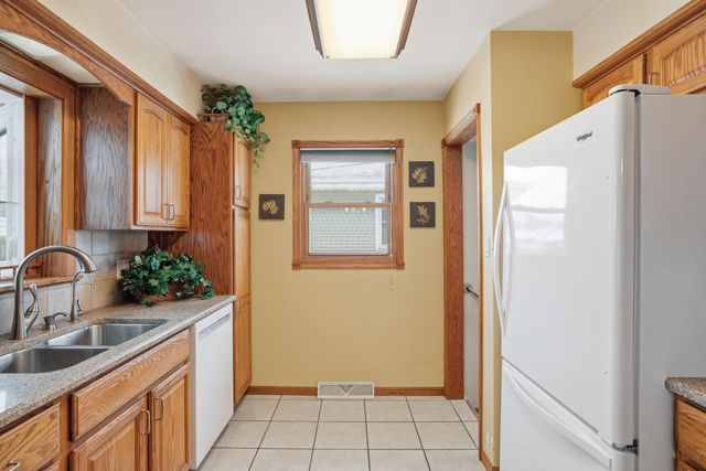 3514 41st Place, Highland, IN 46322