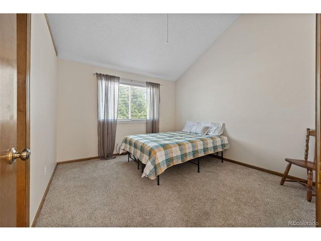7617 S Cove Cir, Centennial, CO 80122