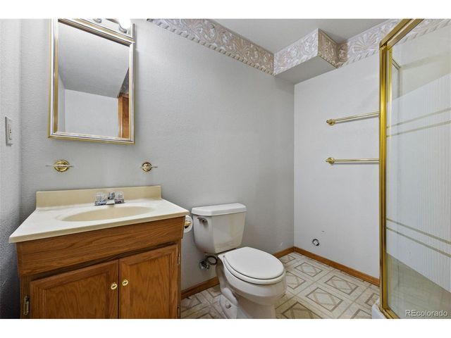 7617 S Cove Cir, Centennial, CO 80122