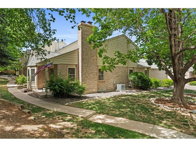 7617 S Cove Cir, Centennial, CO 80122
