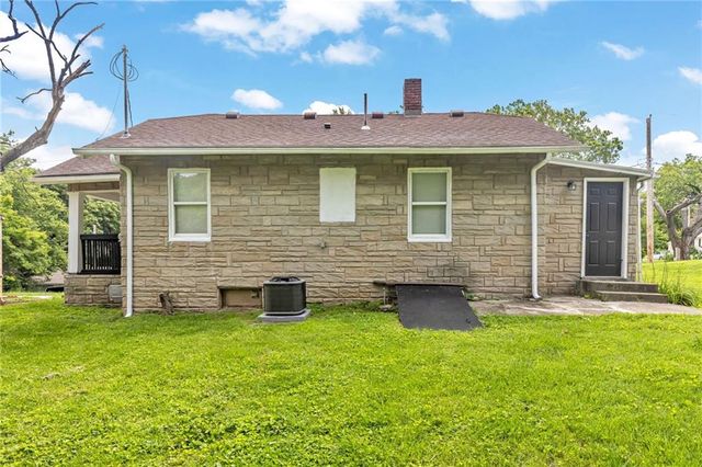 804 N Grand Avenue, Independence, MO 64050