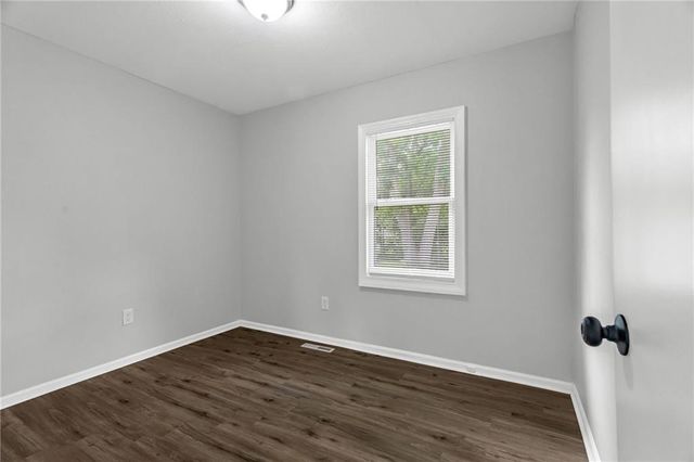 804 N Grand Avenue, Independence, MO 64050