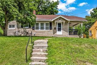 804 N Grand Avenue, Independence, MO 64050