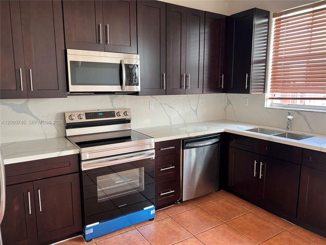 5400 NW 107th Avenue 410, Doral, FL 33178