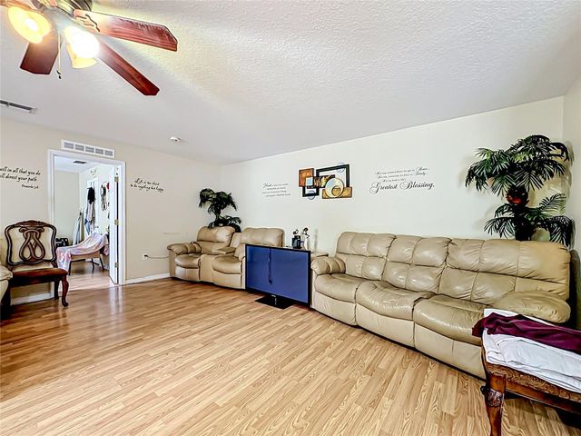 9 BURNE PLACE, Palm Coast, FL 32137