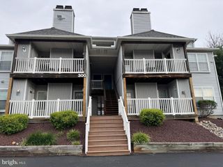 305 WATERS EDGE DR, Newark, DE 19702
