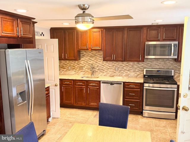 1615 BURNWOOD RD, Baltimore, MD 21239
