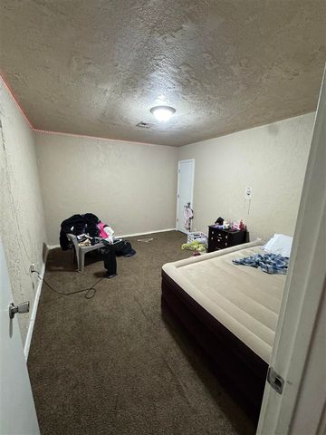 4902 SW H Ave, Lawton, OK 73505