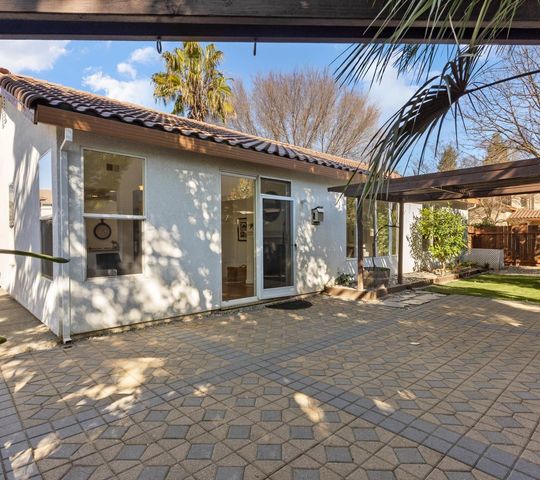 1736 Itasca Ave, Sacramento, CA 95835