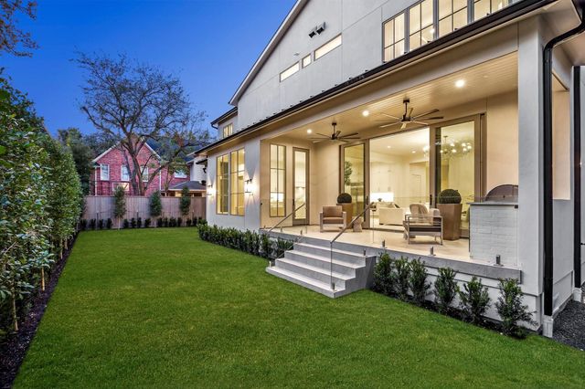 3515 Carnegie Street, West University Place, TX 77005