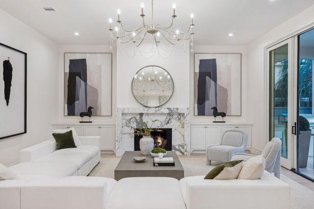 3515 Carnegie Street, West University Place, TX 77005