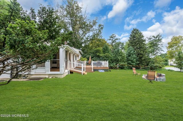 20 Fairfield Drive, Tinton Falls, NJ 07724