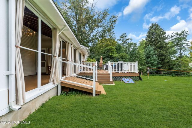 20 Fairfield Drive, Tinton Falls, NJ 07724