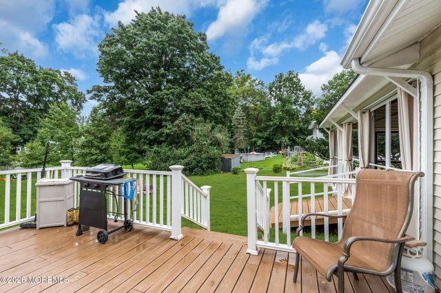 20 Fairfield Drive, Tinton Falls, NJ 07724