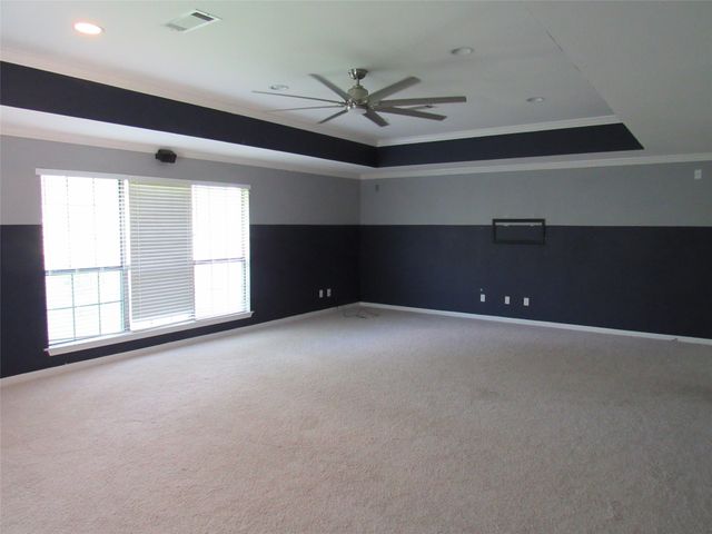 1048 Eagle Canyon Drive, China Spring, TX 76633