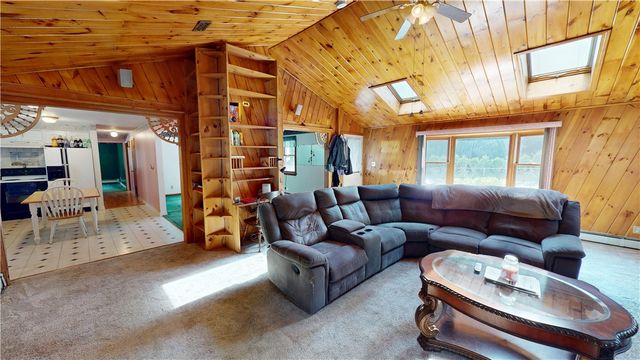 34 Angell Road, Glocester, RI 02814