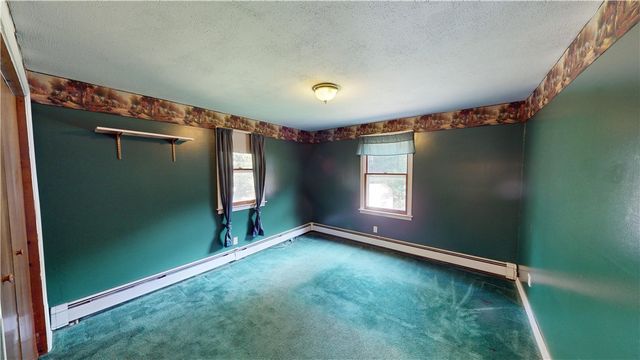 34 Angell Road, Glocester, RI 02814