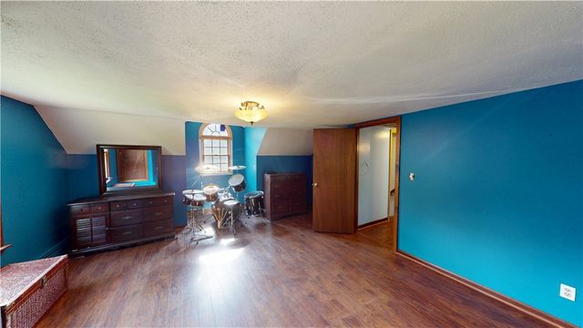 34 Angell Road, Glocester, RI 02814