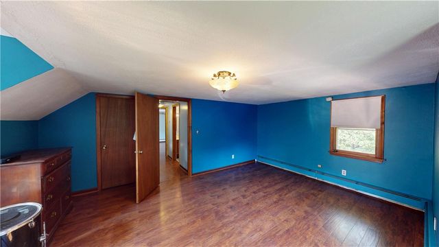 34 Angell Road, Glocester, RI 02814