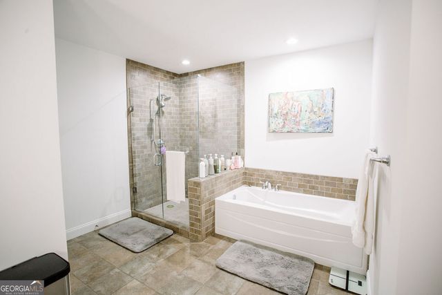 270 17th Street NW 3804, Atlanta, GA 30363