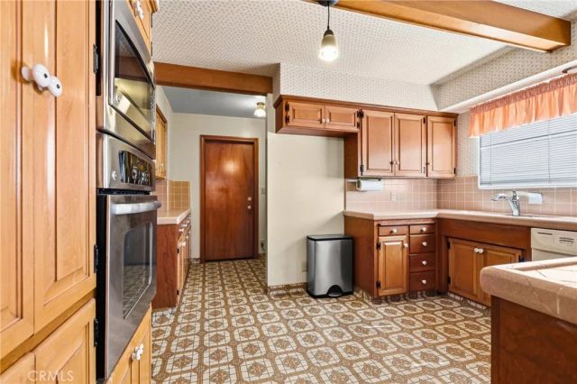 2021 Skylark, San Luis Obispo, CA 93401