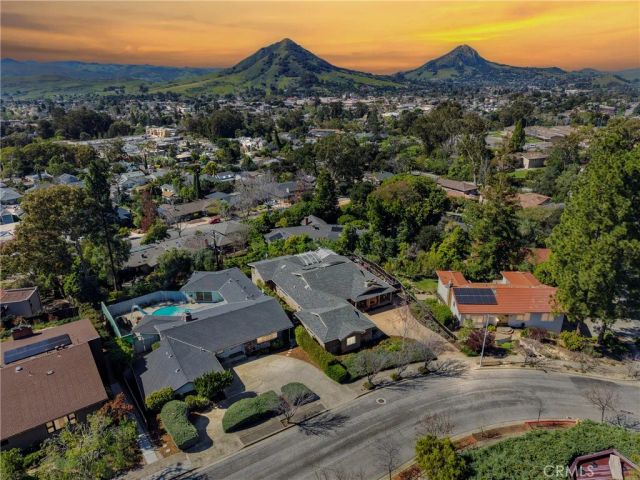 2021 Skylark, San Luis Obispo, CA 93401