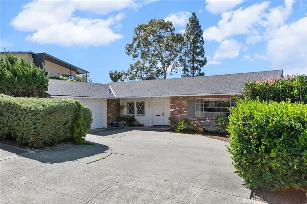 2021 Skylark, San Luis Obispo, CA 93401