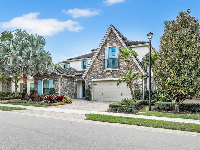 9449 Greenleigh CT, Naples, FL 34120