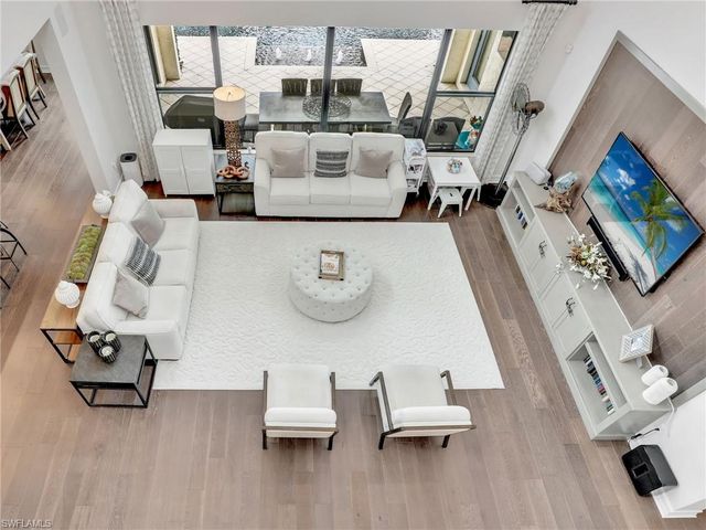 9449 Greenleigh CT, Naples, FL 34120