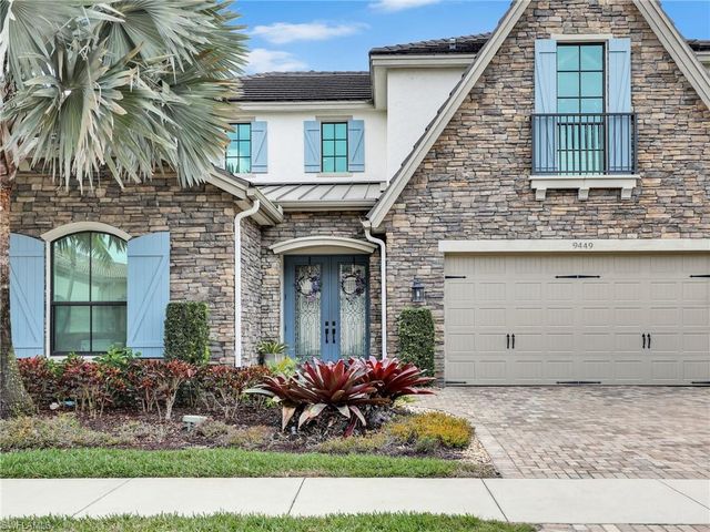 9449 Greenleigh CT, Naples, FL 34120