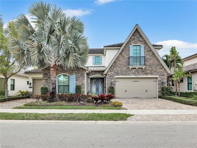 9449 Greenleigh CT, Naples, FL 34120