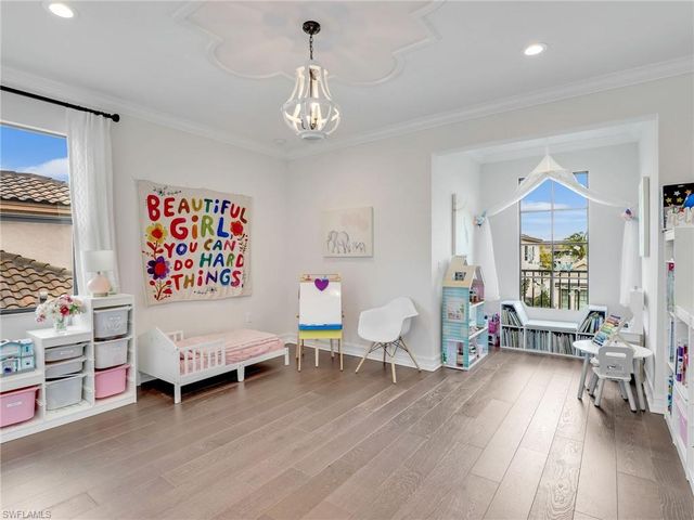 9449 Greenleigh CT, Naples, FL 34120