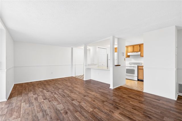 231 COXCOMB HILL 4, Plum Boro, PA 15068