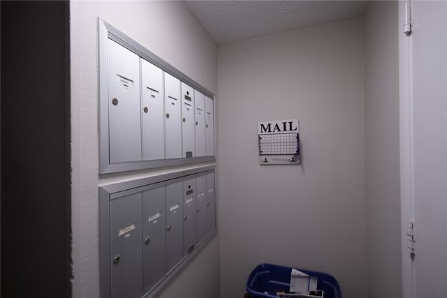 231 COXCOMB HILL 4, Plum Boro, PA 15068