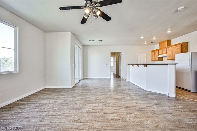 6255 West Arby Avenue 265, Las Vegas, NV 89118