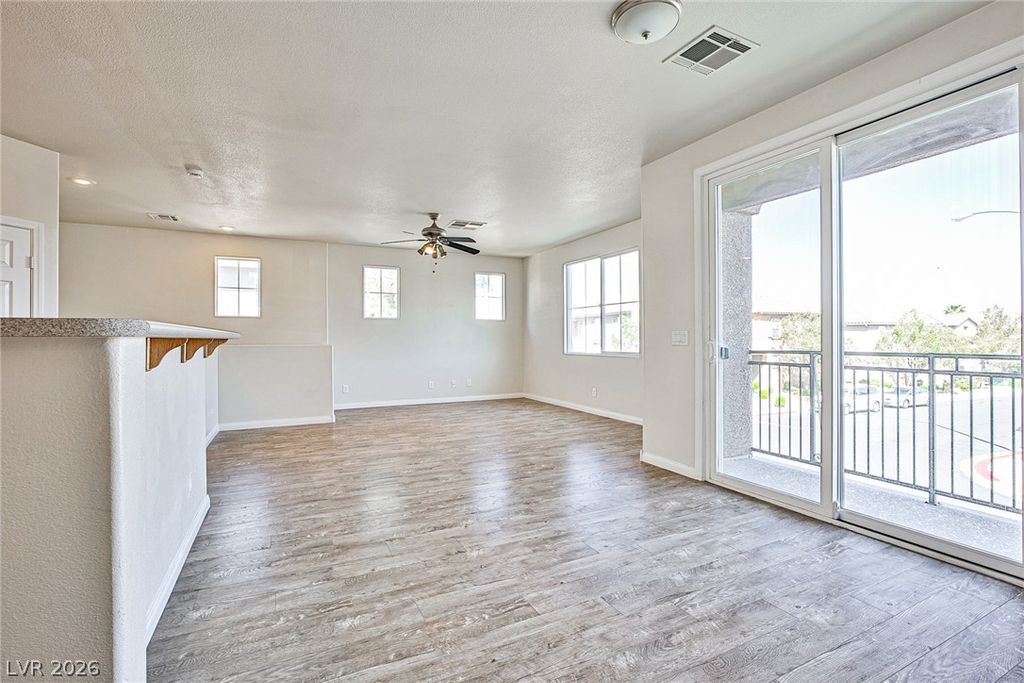 6255 West Arby Avenue 265, Las Vegas, NV 89118 — photo 2