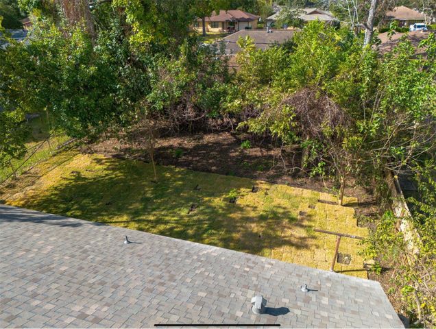 10221 Bretton Drive, Houston, TX 77016