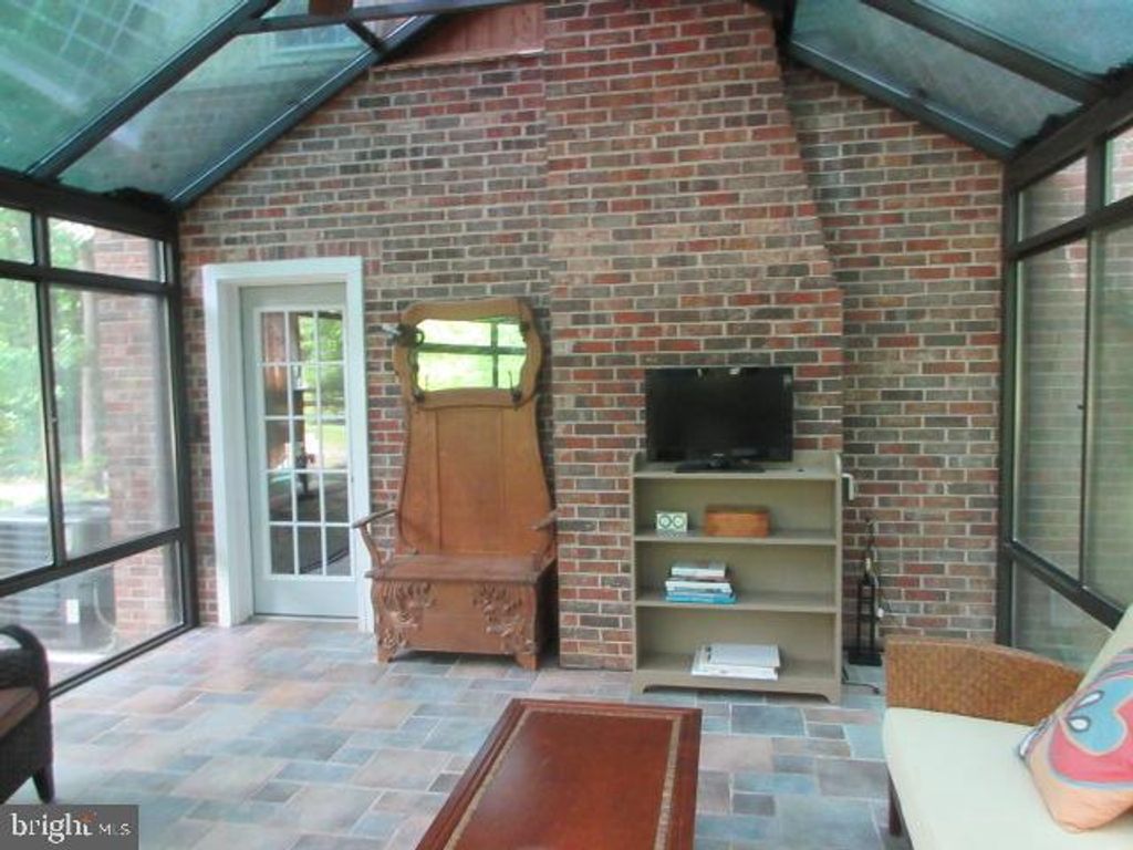 Image 13 of property listing at 236 BLAIR SHORE RD, Elkton, MD 21921