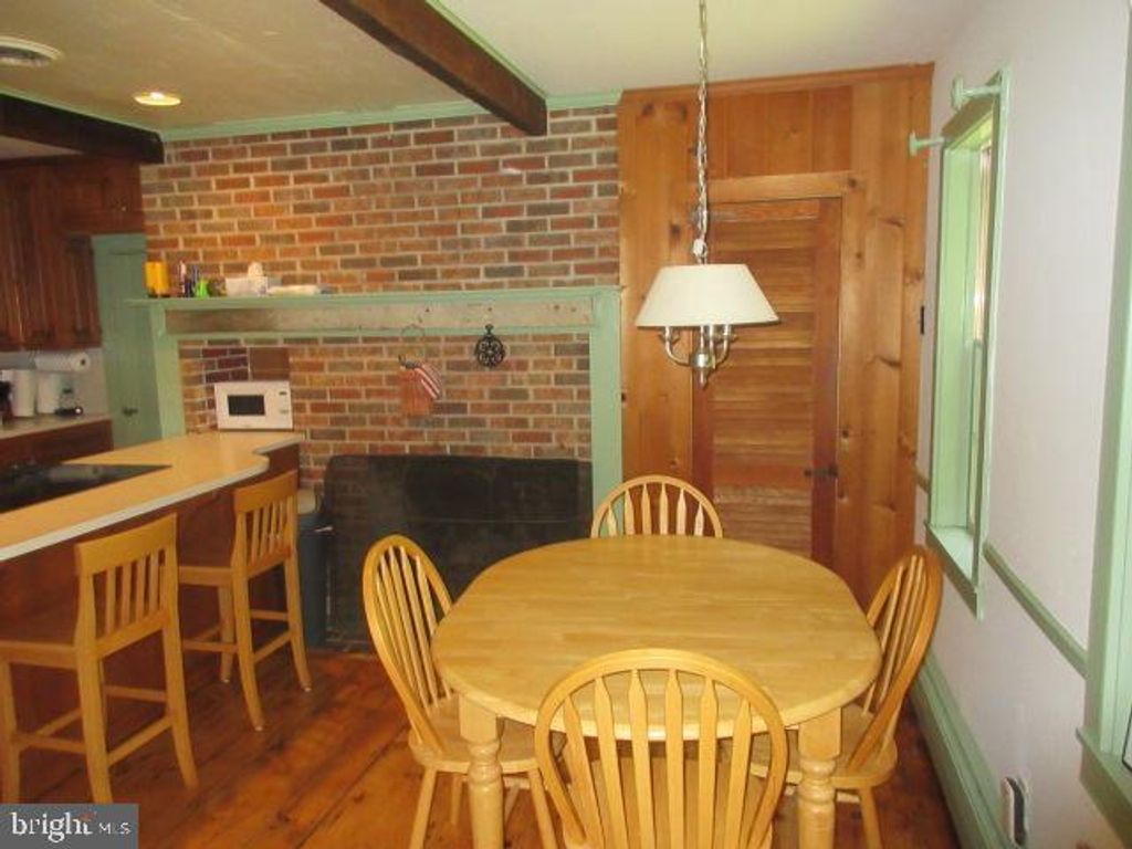 Image 14 of property listing at 236 BLAIR SHORE RD, Elkton, MD 21921