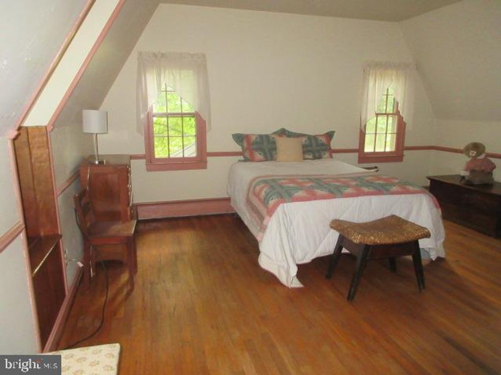 Image 20 of property listing at 236 BLAIR SHORE RD, Elkton, MD 21921