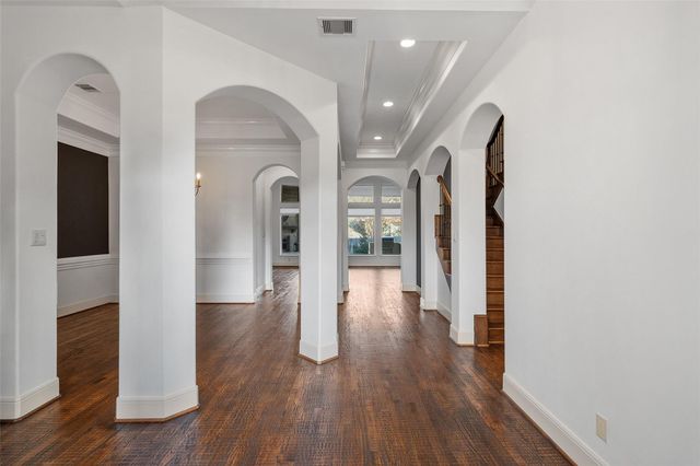 1002 Highclere Holly Court, Conroe, TX 77384