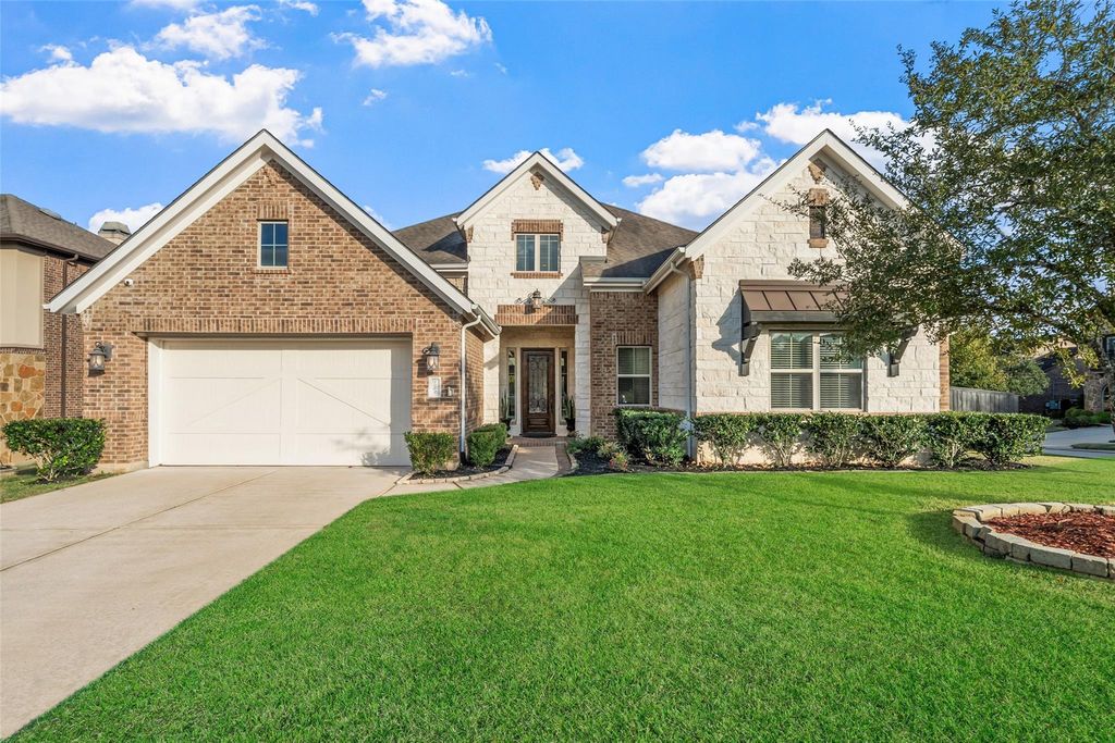 1002 Highclere Holly Court, Conroe, TX 77384