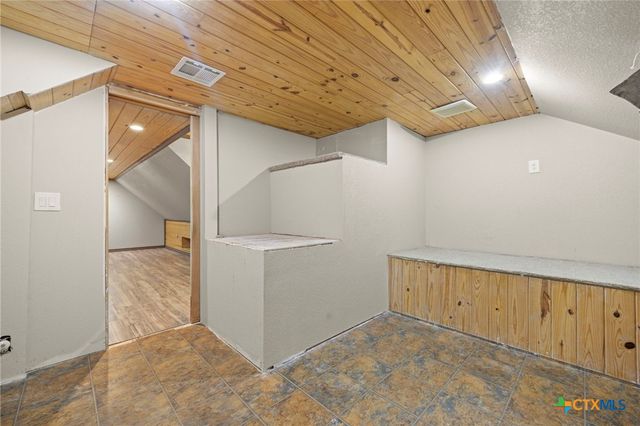 3912 Chisholm Trail, Salado, TX 76571