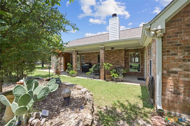 3912 Chisholm Trail, Salado, TX 76571