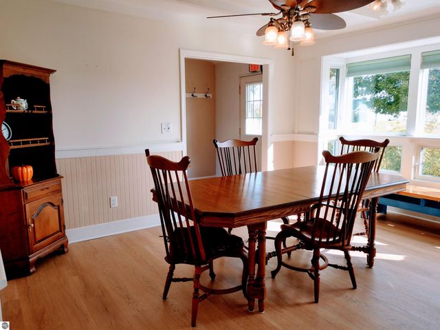 10774 S US-31, Williamsburg, MI 49690