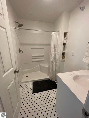 10774 S US-31, Williamsburg, MI 49690