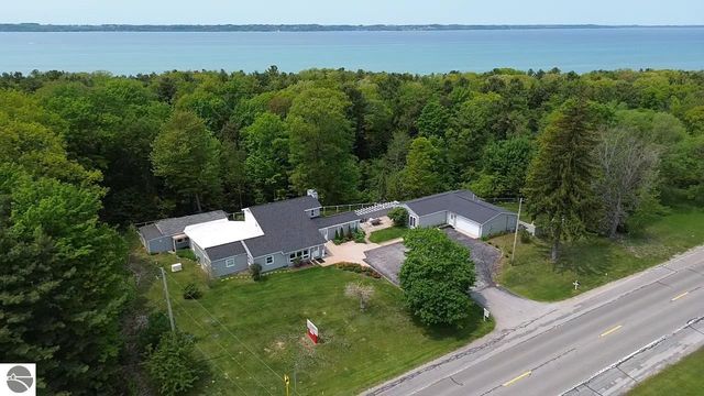10774 S US-31, Williamsburg, MI 49690